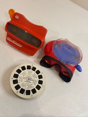 Vintage View-Master 3D Viewer Lot Fisher-Price Red Viewers with Assorted Reels